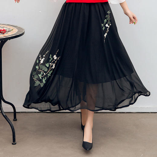 WY619春夏女装森林系日系文艺 复古雪纺刺绣大摆裙半身长裙伞裙 商品图2