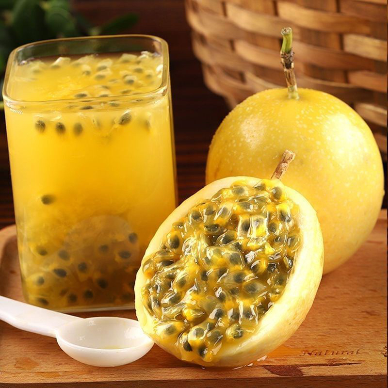 小区门口自提 ｜补维C！新鲜上市的正宗海南钦蜜9号百香果 ，甜甜的！适合直接吃，大果，3斤/份