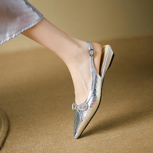 舒适百搭，真皮尖头平底凉鞋QS-23034 商品图11