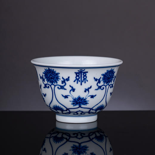 青花五福同寿杯 商品图2