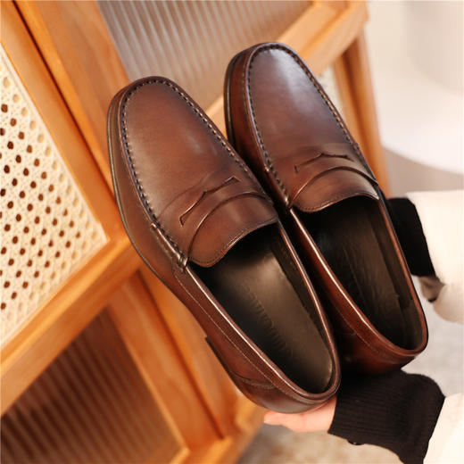 【越穿越舒服】guidomaggi 男士皮鞋 优质牛皮 透气内里 吸湿排汗 防滑耐久 行走更惬意商务休闲 商品图11