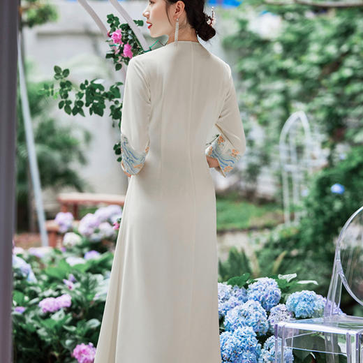 FLZD-2362夏季新款气质休闲V领绑带绣花连衣裙修身显瘦女2362 商品图10