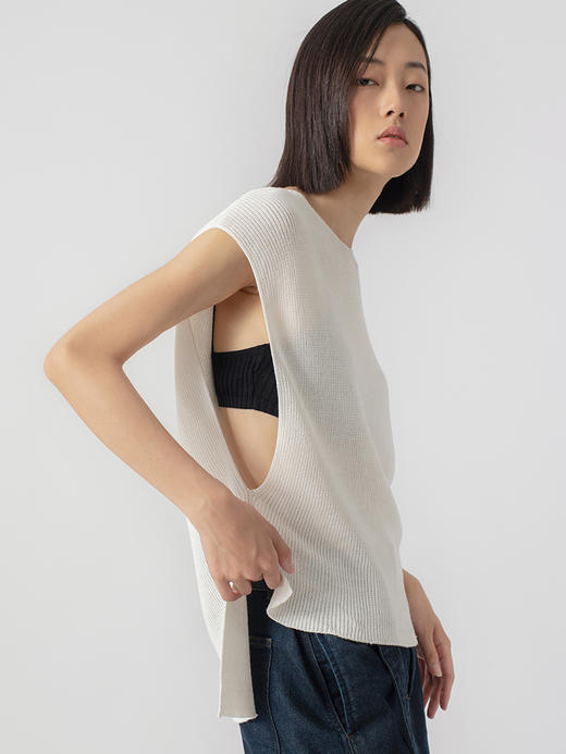 322工房重塑经典和纸纱深袖窿针织背心2023春夏叠穿马甲上衣B056 商品图0