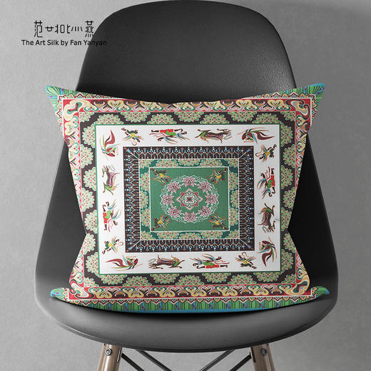 神兽藻井（抱枕） 商品图2