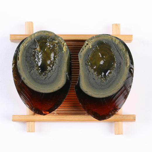 在售【春节福礼商品】LY  邮丰	高邮麻鸭松花蛋1950克大气礼盒装（26枚） 商品图1