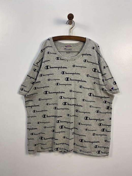 Champion 冠军 滿版印花 短袖T恤 _SST(XL) 商品图1