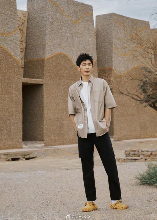 全家都有！白敬亭/大幂幂代言！Cr**s原厂の合集！厚底情侣DIY凉拖沙滩鞋 商品图11