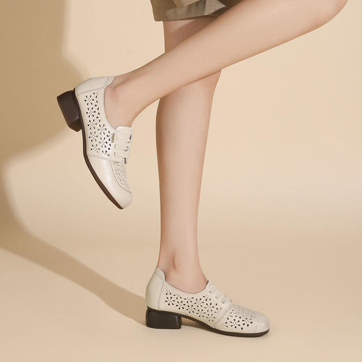 西村名物2023夏季新款休闲风镂空扣带单鞋女软底软面洞洞鞋X23AH13351 商品图2