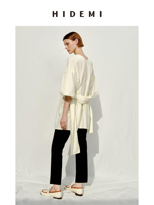 HIDEMI 度假系列奶油花苞袖v领收腰可拆卸腰带设计感多穿上衣 商品图2