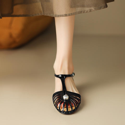 夏季新款，里外全皮低跟凉鞋HCY-3529 商品图1