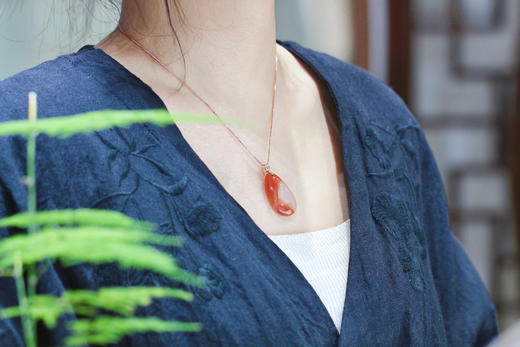 南红冰飘吊坠   镶嵌：18k金 商品图5