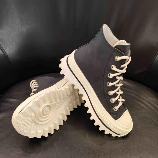 LFGJ 4907英伦风潮ins真皮高帮松糕板鞋 商品图3