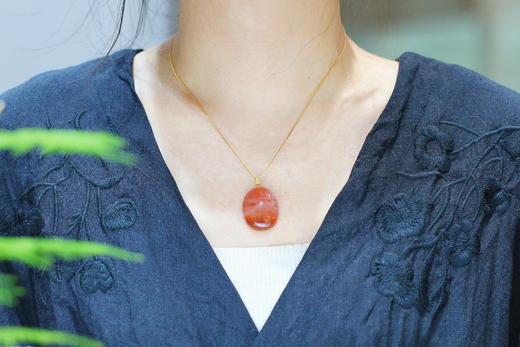 南红冰飘吊坠   镶嵌：18K金 商品图3