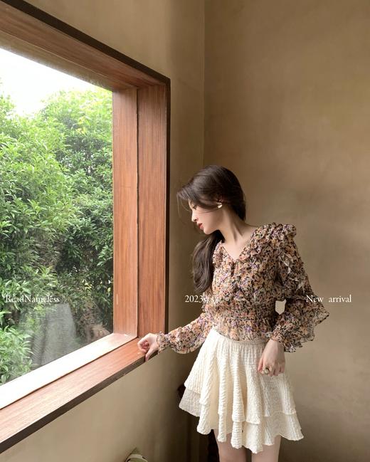 Read Nameless /泰国买的橘碎花上衣+卡其色花盆帽 商品图7