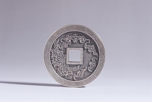 矩德泉坊 纯银手作   富贵荣华刻花（5.4厘米版）627 商品图1