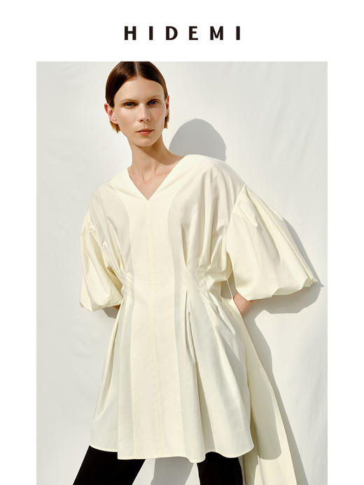 HIDEMI 度假系列奶油花苞袖v领收腰可拆卸腰带设计感多穿上衣 商品图0