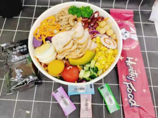 轻食沙拉一盒（拼团） 商品图1