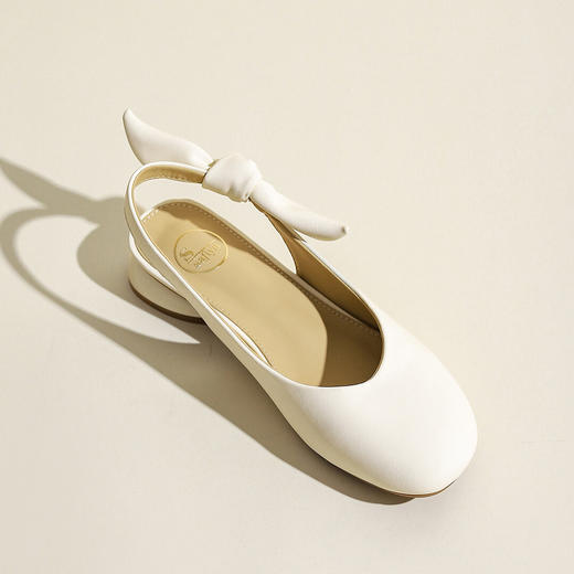 品质好货| Safiya索菲娅2023新款二层牛皮后空百搭蝴蝶结粗跟方头凉鞋SF31115769 商品图10