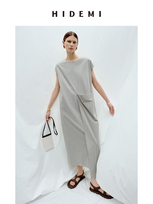 HIDEMI度假系列极简不对称廓形大口袋水洗棉连衣裙 沙丘灰/自然白 商品图1