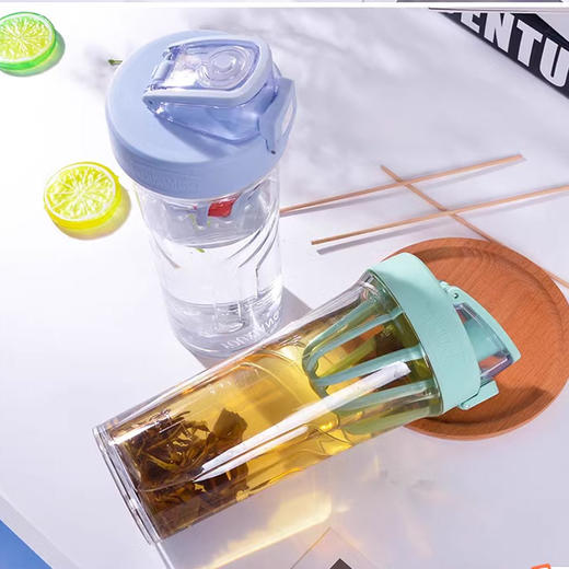 运动摇摇杯蛋白粉搅拌杯随身杯办公杯 710ML 商品图3
