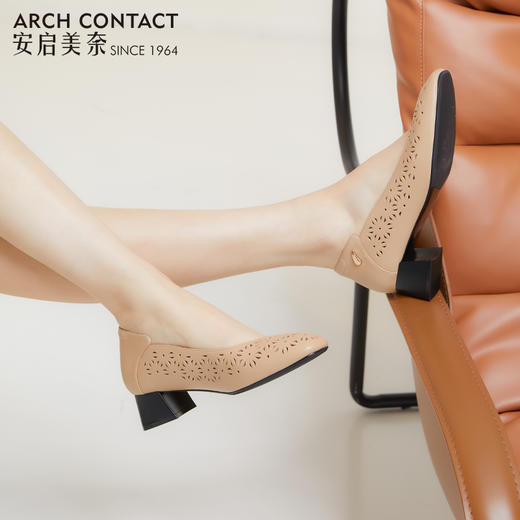 ARCHCONTACT安启美奈花纹镂空粗跟单鞋52737 商品图3