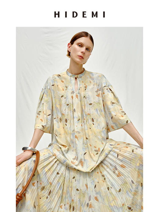 HIDEMI度假系列“夏日捕梦”艺术感手绘印花压褶套装 短袖衬衫/背心/百褶裙/短裤 商品图9