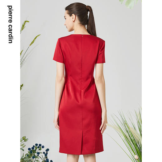 皮尔卡丹女装连衣裙红色圆领短袖中长婚庆礼服A字裙P3116D3049T0
 商品图2