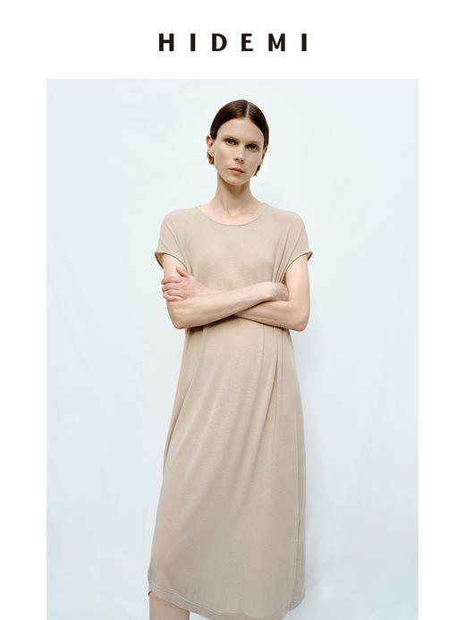 HIDEMI 度假系列极简圆领廓形云朵薄针织T恤连衣裙 商品图2
