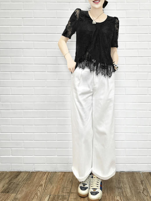 TYNVIE 荷叶装饰短袖圆领上衣 - 黑色 商品图3