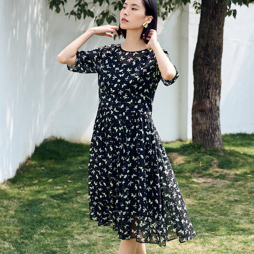 玳莎印花真丝连衣裙优雅2024夏季新款气质圆领显瘦A字碎花裙   DB35104 商品图1