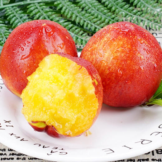 新鲜水果  清甜可口 郧阳区青曲黄心油桃 4斤装（十堰主城区包邮） 商品图2