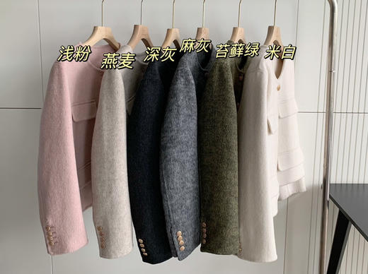6色反季羊毛大衣 商品图8