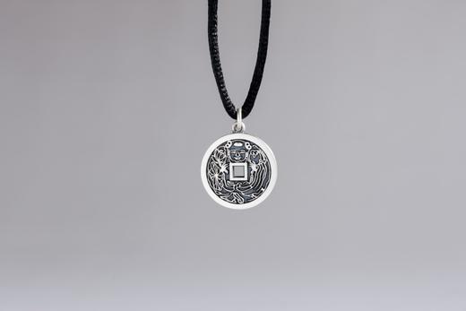 矩德泉坊 纯银手作   连年有余闲鱼纪念（1.7厘米挂扣版）654 商品图1