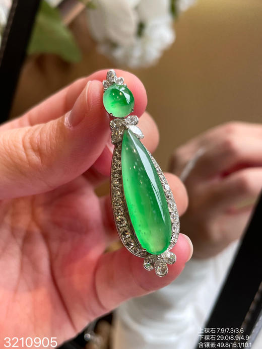 玻璃木艳绿水滴吊坠 99999【3210905】 商品图3