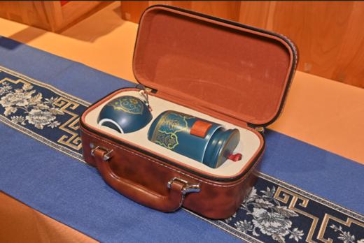 【红军长征粤北纪念馆】 ￥168元抢购便携旅行套杯1壶3杯1罐（带便携旅行收纳盒） 不可错过的文创手信，传承红色记忆~ 商品图4