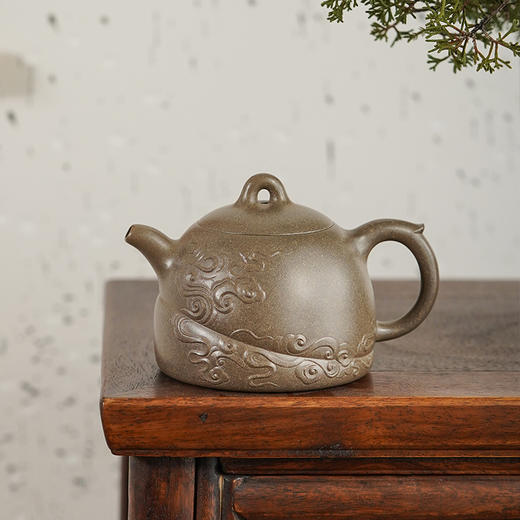 龙德堂陶艺 汤宣武制 《瑞云系列之四大美人·玉关上马啼红颜》原矿青段 280cc 库存请咨询客服 商品图0