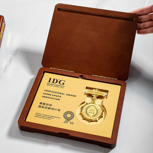 奖牌木牌定制定做单位退休周年奖章木盒纪念品木质纪念章勋章牌匾 商品图3
