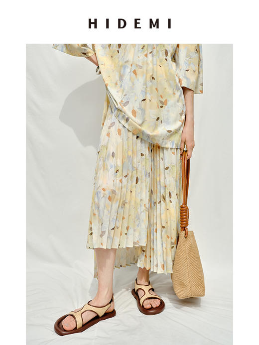 HIDEMI度假系列“夏日捕梦”艺术感手绘印花压褶套装 短袖衬衫/背心/百褶裙/短裤 商品图6