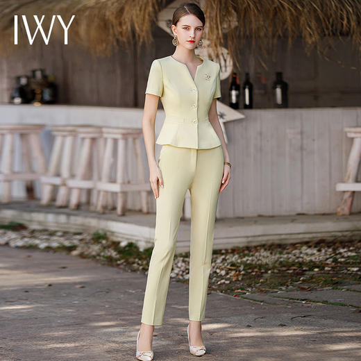 IWY/夏季款短袖薄款黄色职业套装女休闲时尚美容院前台接待工作服CP1774 商品图1