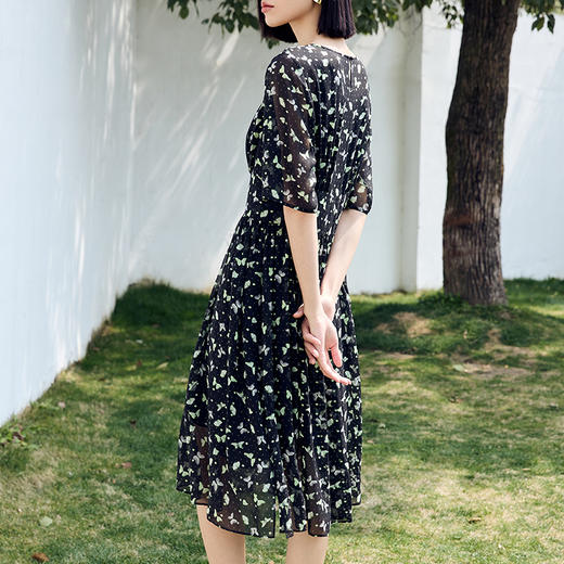 玳莎印花真丝连衣裙优雅2024夏季新款气质圆领显瘦A字碎花裙   DB35104 商品图2
