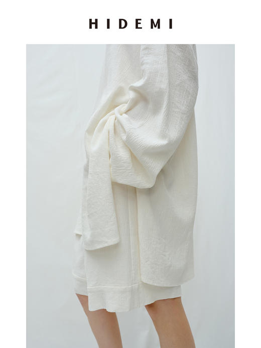 HIDEMI度假系列白色艺术感水洗亚麻阔型慵懒伞状三件套 衬衫/半身裙/中短裤 商品图5