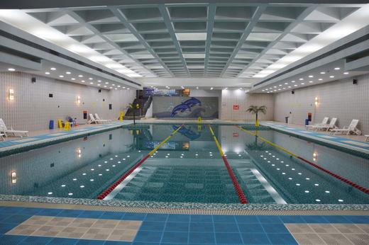 【锋尚游泳私教课一对一】私教体验课｜送游泳门票一张  如风生活特惠团购 商品图1