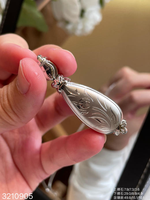 玻璃木艳绿水滴吊坠 99999【3210905】 商品图8