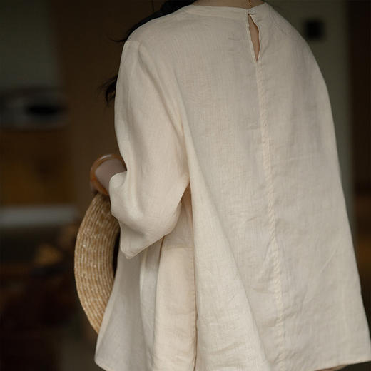 绽放345朵【甜茶系列·布丁】苎麻七分袖捏褶水滴扣宽松文艺T恤 商品图3