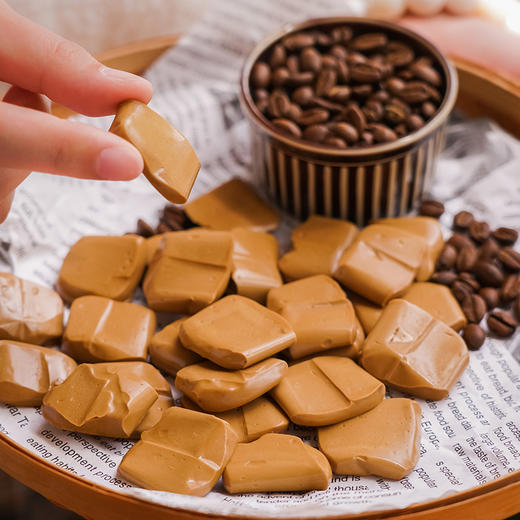 【行走的厚乳咖啡！】一方云拾空气感咖啡奶糖 进口咖啡粉+全脂奶粉 霸气奶咖浓香 不粘牙有嚼劲  醇香丝滑休闲零食 100克/袋 商品图4