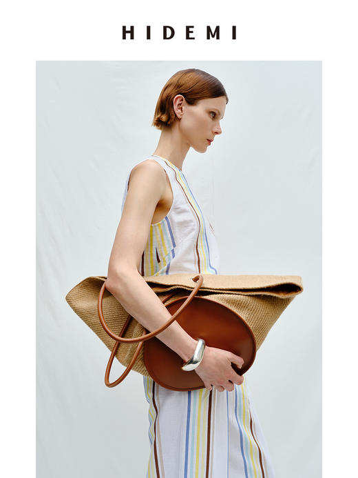 HIDEMI 度假系列草编织拼皮可调节肩带背包 商品图3