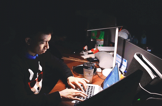 熬夜加班.gif