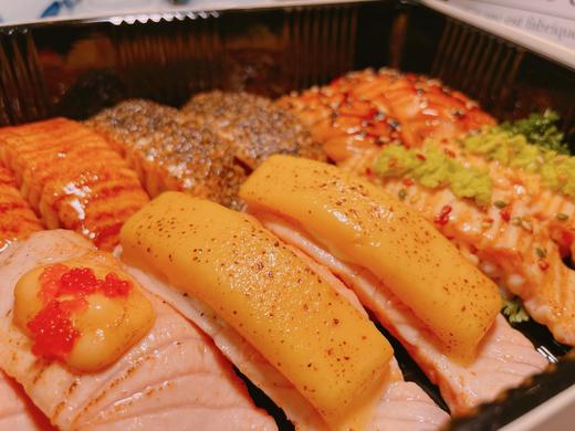 三文鱼炙烤套餐（12粒） 商品图1