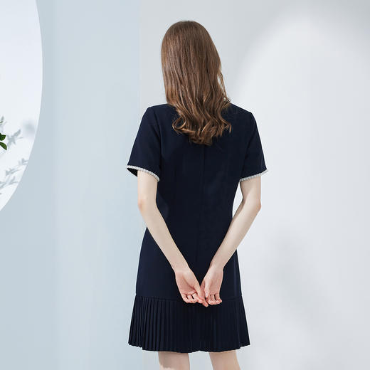 NF8N8斯尔丽瑟俪2023夏季新款感下摆压褶灵动减龄活泼合体收腰连衣裙 商品图1