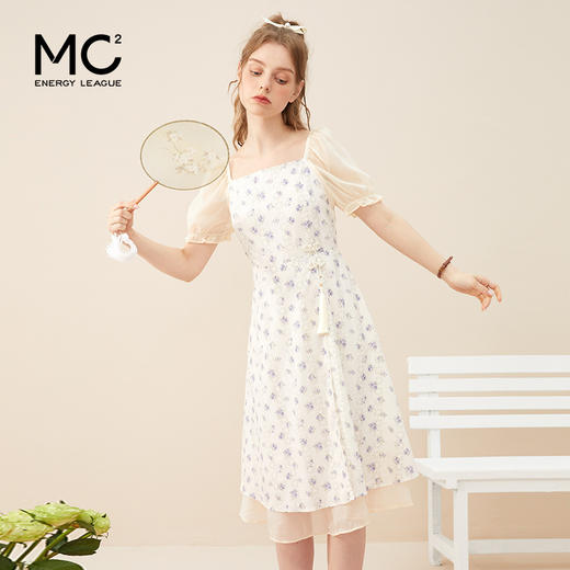 女装一字领蕾丝印花盘扣装饰长款连衣裙-110Q3222023 商品图2